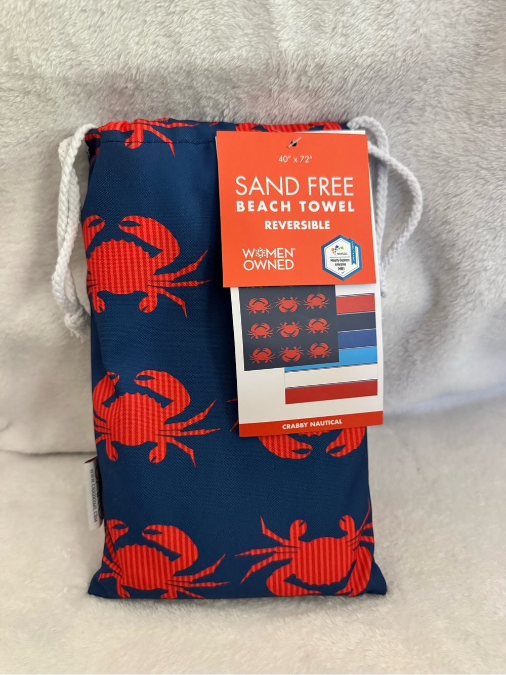 Sand Free Reversible Beach Towel - Navy with Red Crab Print